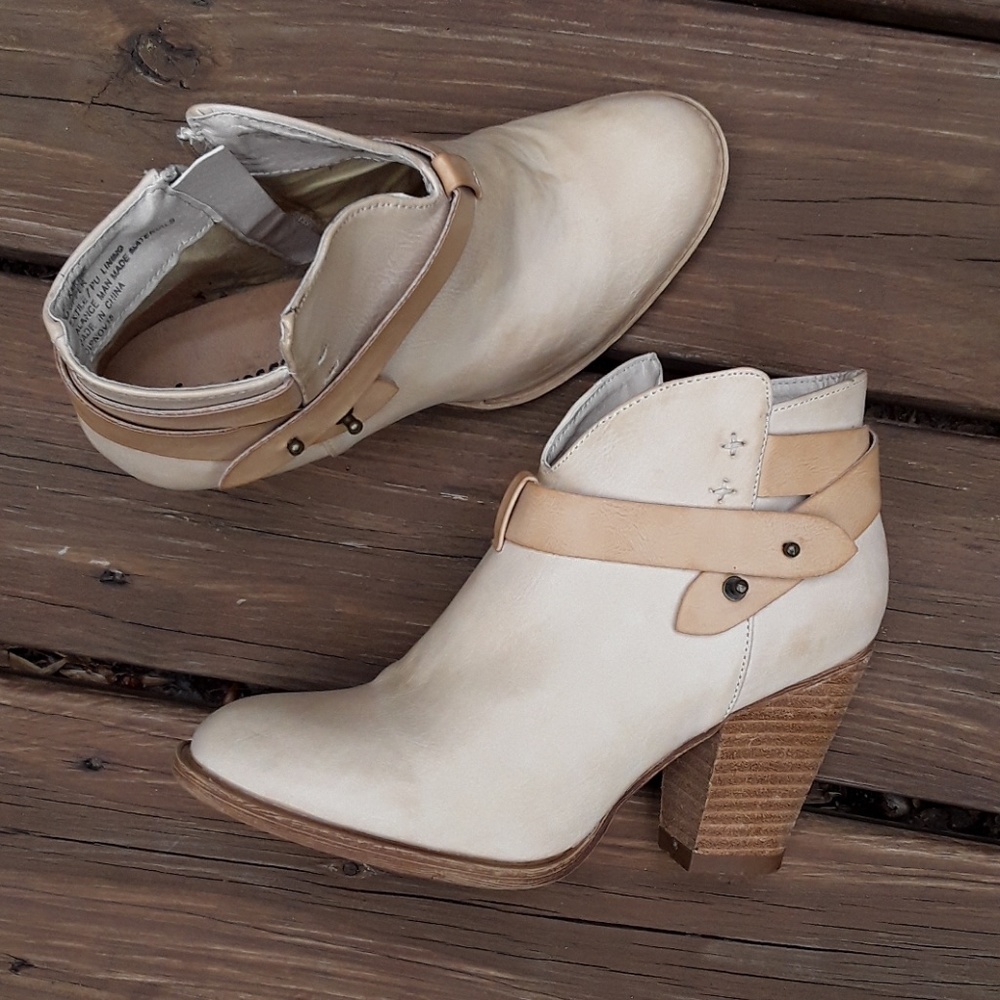 Fransesca's Karine Boots